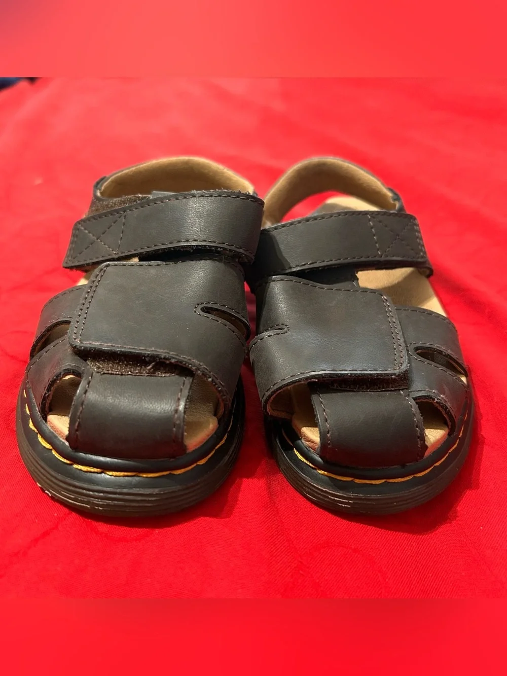 Dr. Martens Boys Toddler Size 11 Moby II J Sandals